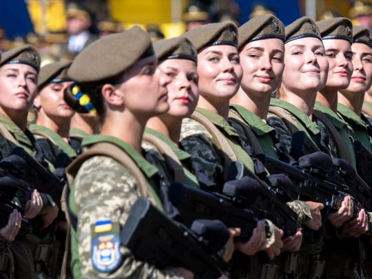 Якщо завтра війна: у ЗСУ пояснили важливий момент постановки на військовий облік жінок із малолітніми дітьми