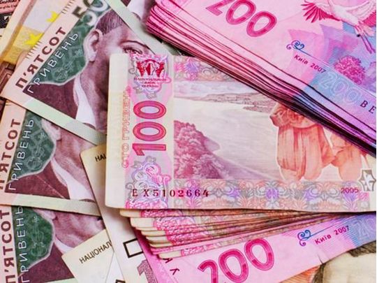 Пенсії в Україні перерахували: хто отримає до кінця місяця на 400 грн більше