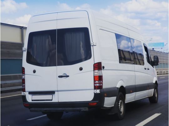 В Україні почалися облави на «автобусних піратів»: за що водіїв бусів штрафують без суду на 17 тисяч гривень