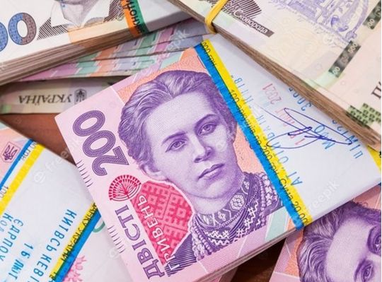 Всі надії на березень: кому суттєво підвищать пенсію навесні 2022 року