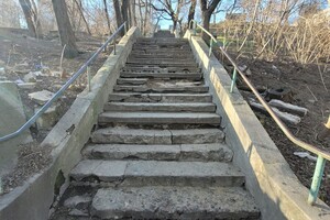 Мистика и руины: прогулка по лестнице-гиганту в Одессе