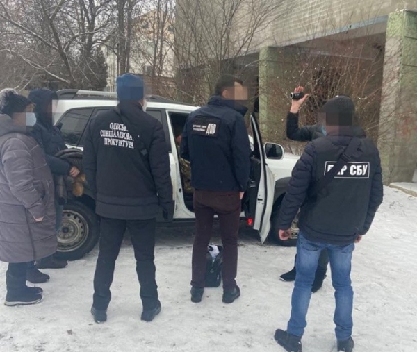 Медик ВСУ хотел подкупить контрразведчика СБУ за 400 долларов в Одесской области