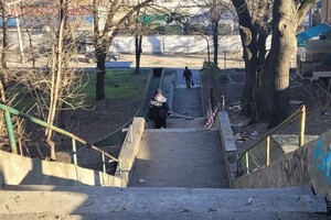 Мистика и руины: прогулка по лестнице-гиганту в Одессе