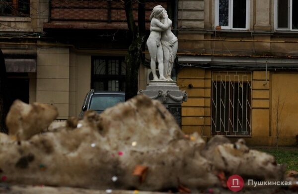 Позитив, несмотря на погоду: как центр Одессы встретил первое утро нового года. Фоторепортаж Позитив, несмотря на погоду: как центр Одессы встретил первое утро нового года. Фоторепортаж