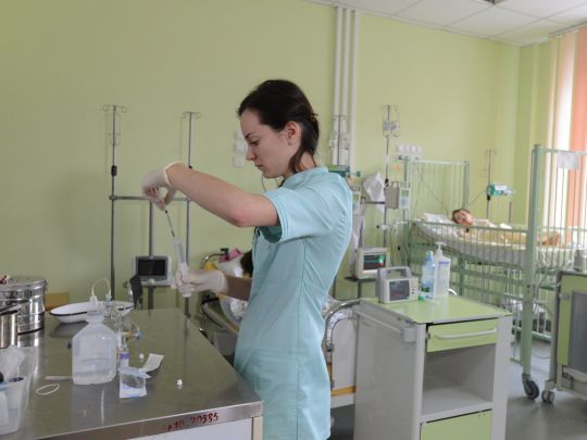 Дедлайн — 31 січня: медиків, комунальників та чиновників без щеплення від коронавірусу будуть усувати від роботи