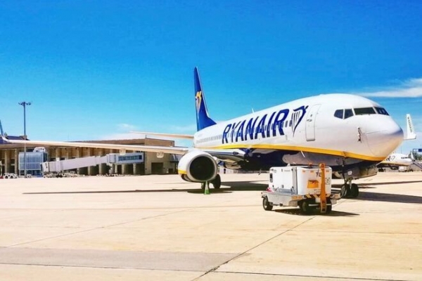 
                                                                        В Европе назвали крупнейшую авиакомпанию 2021 года и отметили успехи Украины по восстановлению полетов
                                                                                                                                                                                                                    