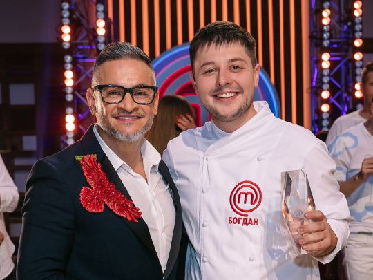 «На грі у покер відчуваю себе як риба у воді, а на кухні „МастерШефа“ руки тремтіли», — переможець кулінарного шоу Богдан Шинкарьов