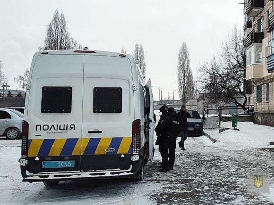 «Розвела» 12 людей: на Полтавщині дівчина обікрала «залицяльників» з кафе та набрала кредитів