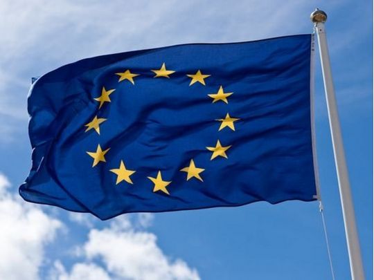 60 відсотків жителів Європи вважають, що ЄС чи НАТО мають стати на захист України у разі вторгнення — опитування