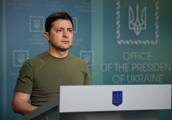 Зеленский подписал Указ о всеобщей мобилизации – что это значит
