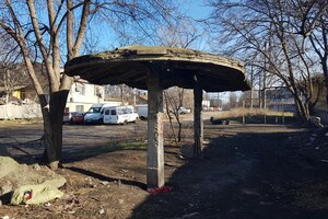 Как сейчас выглядит дореволюционная трамвайная остановка на Чернышевского