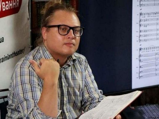 «Ніколи не чув від Романа Віктюка доброго слова»: Євген Лавренчук розповів про домашній арешт в Італії і свою творчість