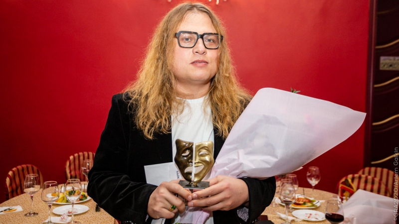 «Ніколи не чув від Романа Віктюка доброго слова»: Євген Лавренчук розповів про домашній арешт в Італії і свою творчість