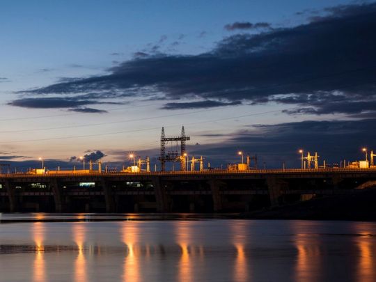 Нові звірства окупантів: після цинічного авіаудару під Києвом загинули чотири мирні жителі