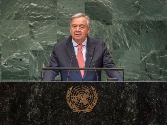 Зеленський просить ООН допомогти з вивезенням з України трупів російських військових