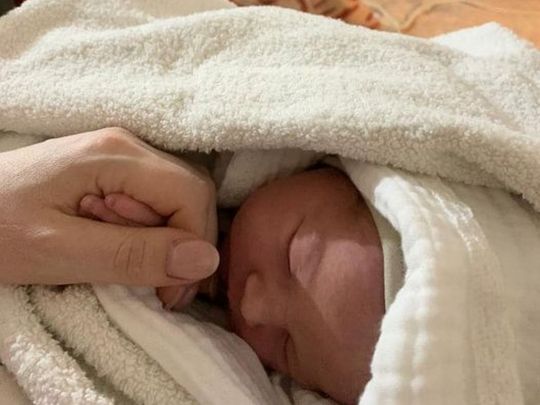 Життя триває: у київському метро, яке стало бомбосховищем, прийняли пологи (фото)