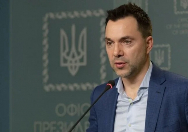 "Об Одессе можете совсем не беспокоиться": Арестович рассказал о перспективах врага в нашем городе