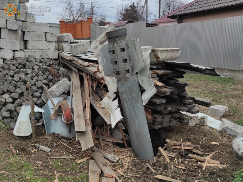 Окупанти накрили житлові райони Миколаєва «Смерчами» (фото, відео)