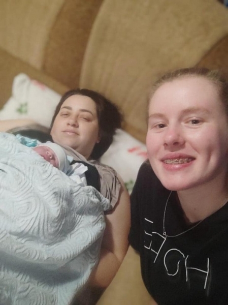 «Породіллю погрожували розстріляти»: на Миколаївщині вимушено прийняли пологи через відеозв’язок