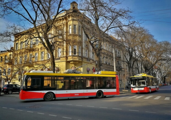 Как работает транспорт в Одессе 19 апреля