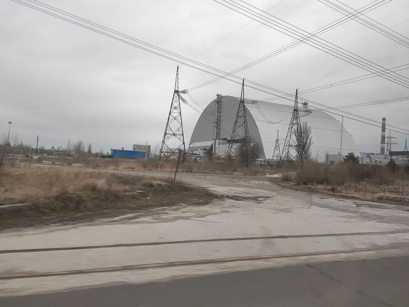 «Досхочу надихались радіацією»: з’явились фото російських окупантів в Рудому лісі