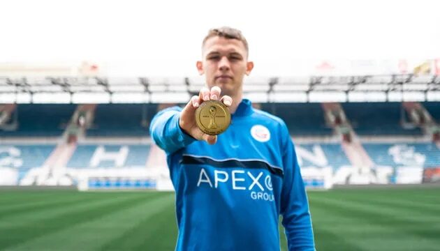 Гравець збірної України Сікан продав медаль чемпіона світу за&nbsp;мільйон заради армії
