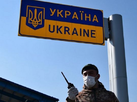 Нові правила перетинання кордону: що потрібно знати українцям-біженцям