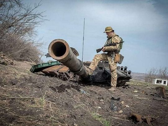 Окупанти зосереджують бойову авіацію у Білгородській області та воюють у формі ЗСУ, — Генштаб
