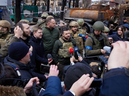 «Треба разом перемогти зло»: Зеленський перерахував види озброєння, які терміново потрібні Україні