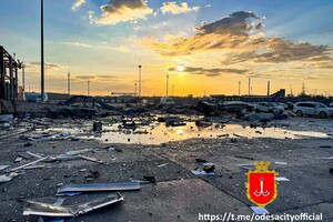 Поздравили с 9 мая: последствия ракетного удара по Одессе