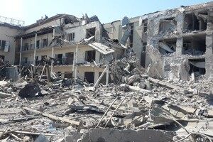 Отели в одесской Затоке превращаются в руины