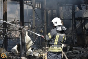 Попали в предприятие и "взлетку": подробности сегодняшнего обстрела Одессы (обновлено)