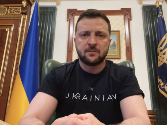 «Чекаю на хороші новини»: Зеленський натякнув, коли необхідне для перемоги озброєння почне надходити до України
