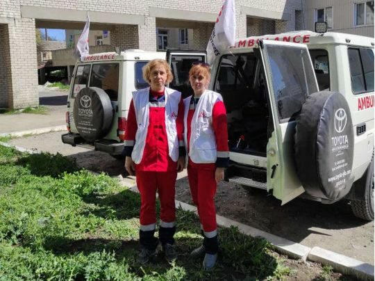 &laquo;Дістали з-під руїн двох діток, вони ще&nbsp;дихали&raquo;: розповідь лікарки з&nbsp;Луганщини про роботу під обстрілами