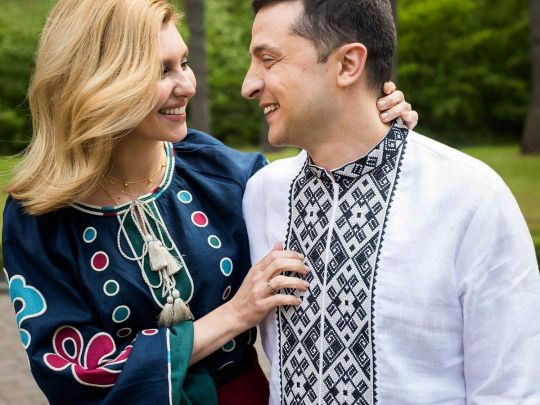 «Можливо, вперше ми так гостро відчуваємо сенс відомого вислову про «вишитий код нації»: Олена Зеленська зворушливо привітала українців із днем вишиванки