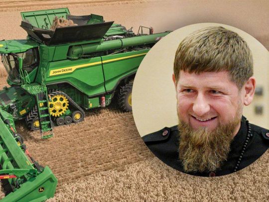Російські голодранці крадуть в Україні комбайни, зерно та будматеріали