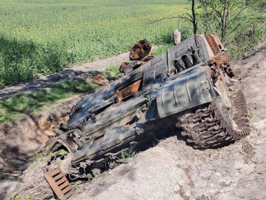 Серед убитих — російський підполковник Герасимов: під Харковом знайшли поховання військових рф
