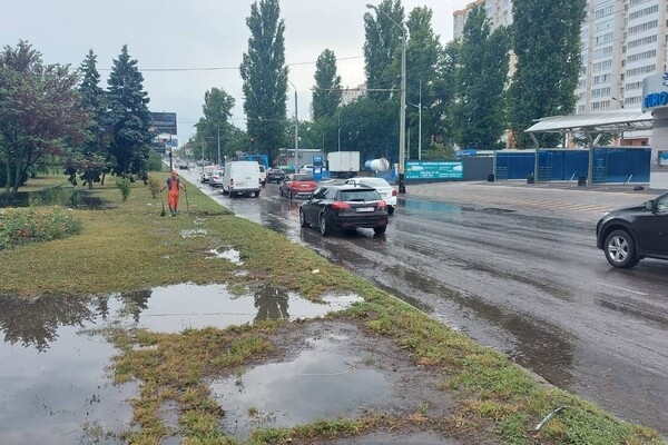 Последствия ливня в Одессе: какая обстановка на дорогах