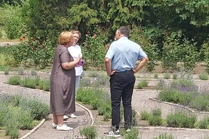 В Одессе распустились первые цветы в Лавандовом лабиринте (фото) 