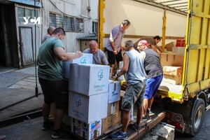 Из Италии в Одессу доставили 32 тонны гуманитарную помощь