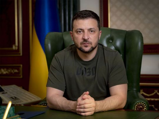 «Абсолютно відморожені терористи»: Зеленський про підлий удар нелюдів путіна по ТРЦ у Кременчуці