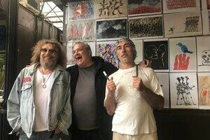 На "Книжке" под открытым небом открылась выставка антивоенных работ