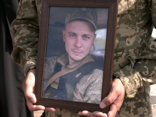 «Коли почалася війна, він повернувся з Чехії та пішов на фронт»: у Рівному попрощалися з Героєм