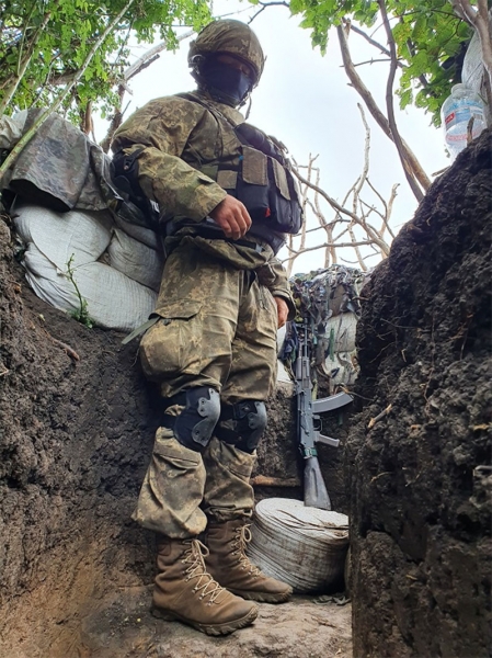 Мисливець на «алігаторів»: український військовий збив із «Голки» ударний вертоліт рашистів
