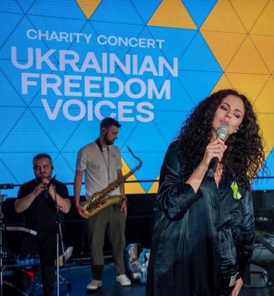 «Не могла співати, просто вила»: Настя Каменських розповіла, як нелегко їй даються виступи
