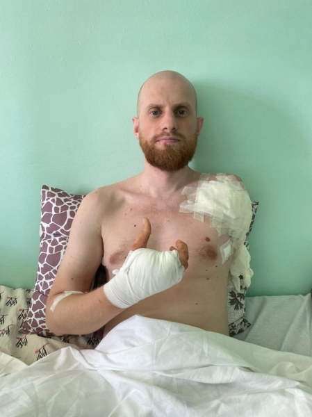 «Щоб вижити, я дві доби під палючим сонцем пив гнилу воду з болота»: неймовірна історія порятунку тяжкопораненого бійця