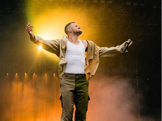 Соліст Imagine Dragons на концерті у Празі підняв прапор України