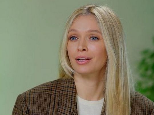 «У цих очей, зморшок, сивини немає бажання ховатися за фільтрами»: Віра Брежнєва розповіла, як змінила її війна