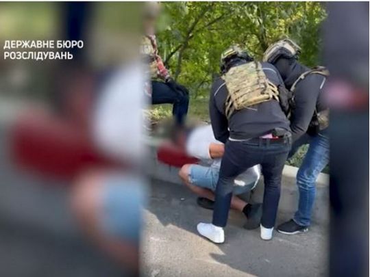 Чиновника КМДА спіймали на хабарі у 220 тисяч доларів: за що брав такі гроші