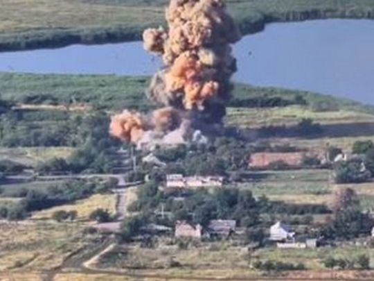 «Горіло дуже красиво»: ЗСУ влучним ударом знищили базу окупантів у курортному Лазурному